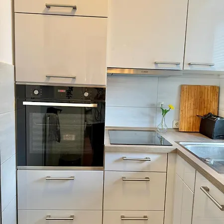 Gemuetliche Mit Terrasse Und Wohnzimmer Im Erdgeschoss N28l Oldemburgo